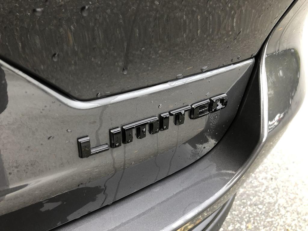 Thumbnail: 2023 Jeep Grand Cherokee - 28