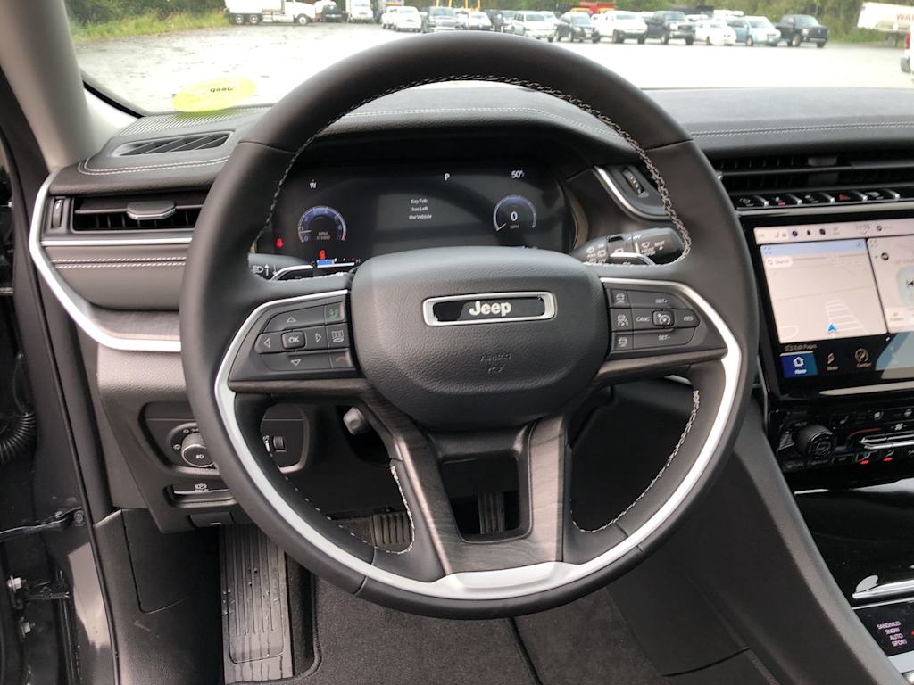 Thumbnail: 2023 Jeep Grand Cherokee - 2