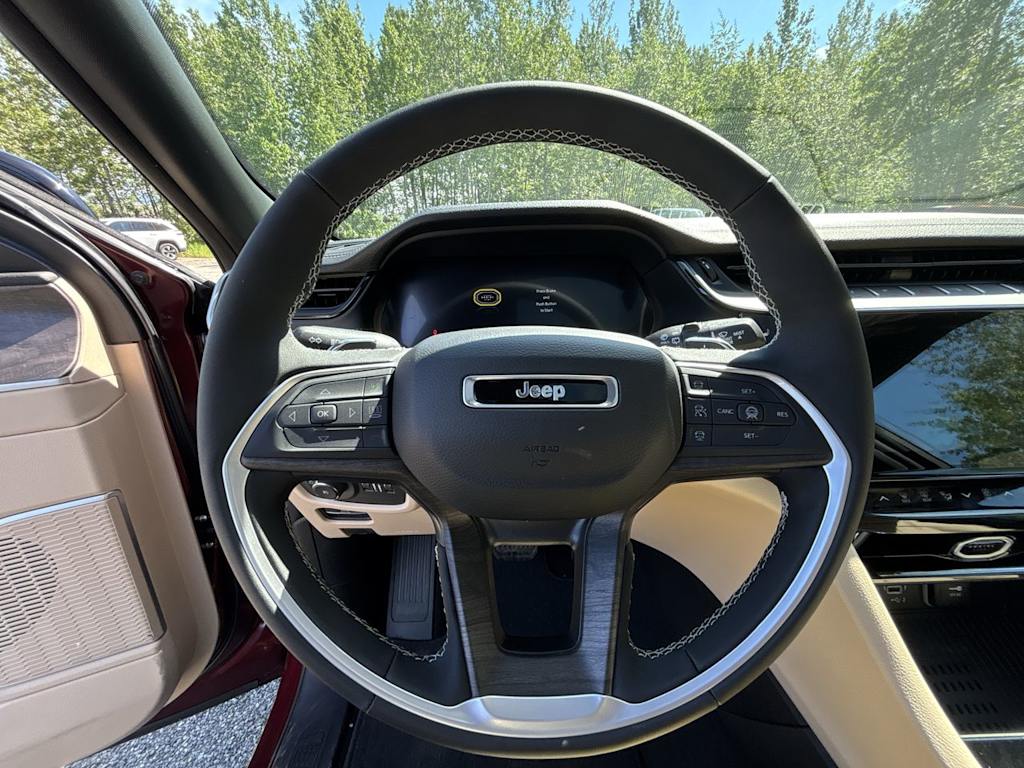 Thumbnail: 2026 Jeep Grand Cherokee - 2