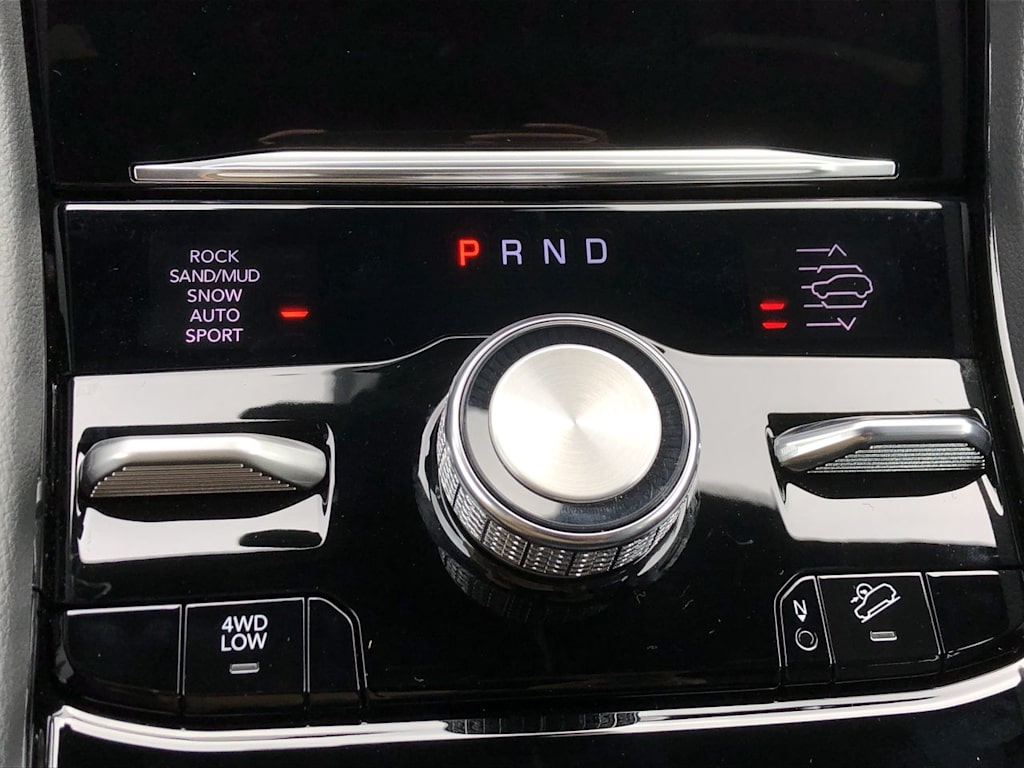 Thumbnail: 2025 Jeep Grand Cherokee - 28