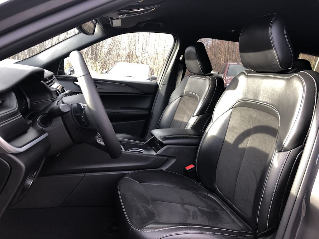 Thumbnail: 2024 Jeep Grand Cherokee L - 10