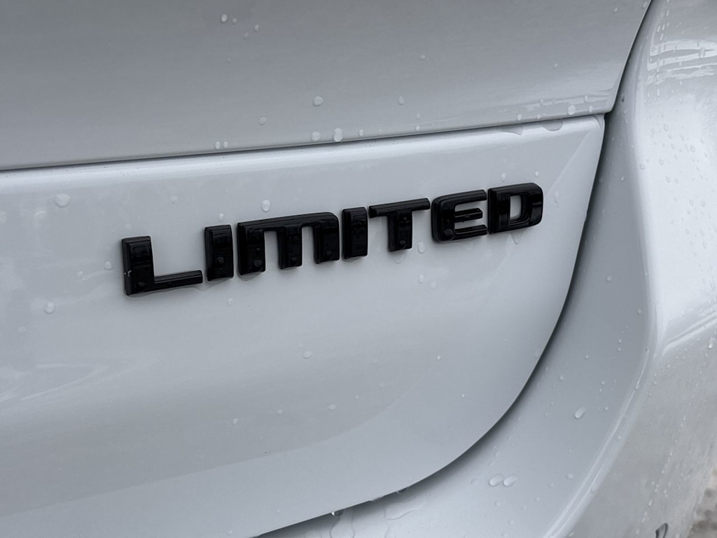 Thumbnail: 2025 Jeep Grand Cherokee L - 24