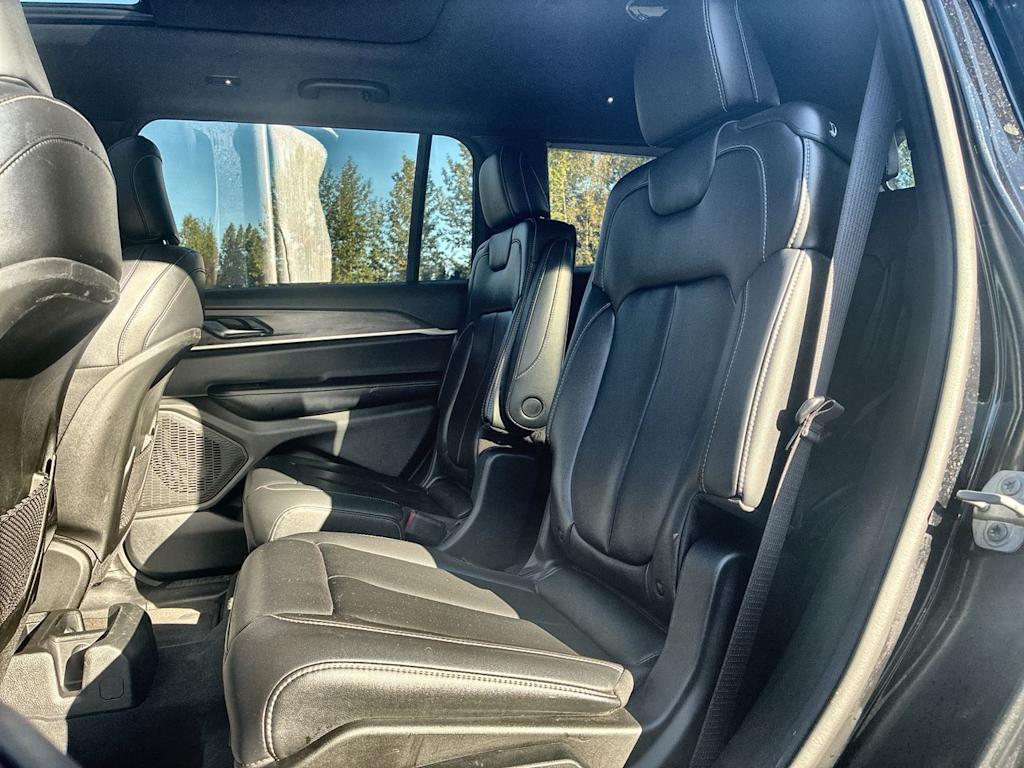 Thumbnail: 2025 Jeep Grand Cherokee L - 11