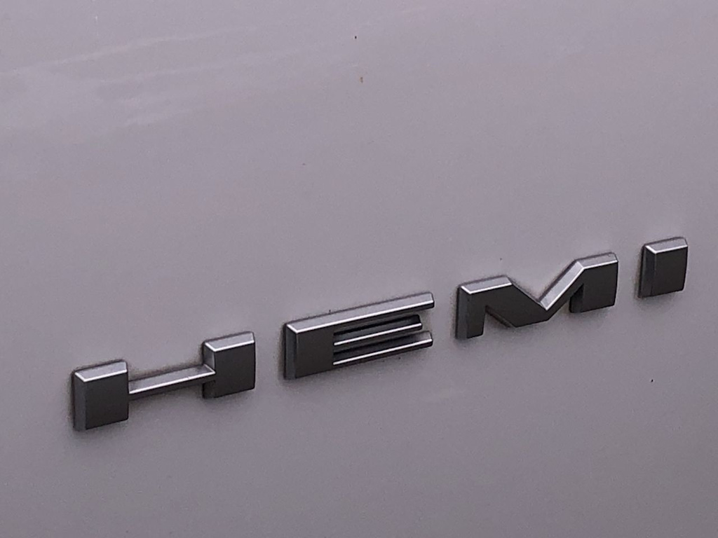 Thumbnail: 2022 Dodge Durango - 7