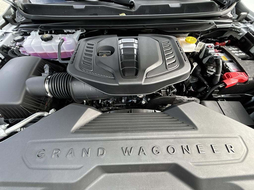 Thumbnail: 2026 Jeep Grand Wagoneer - 8