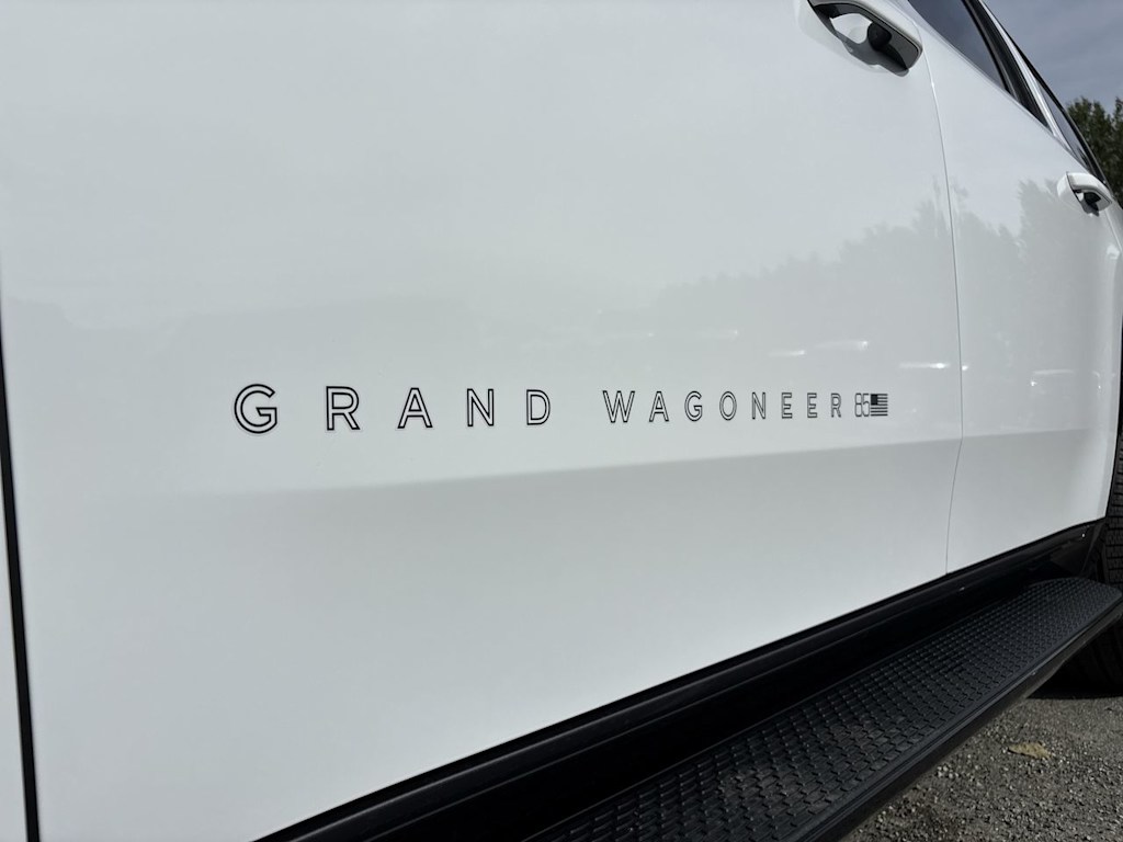 Thumbnail: 2026 Jeep Grand Wagoneer - 6