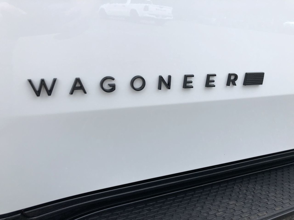 Thumbnail: 2025 Jeep Wagoneer - 7