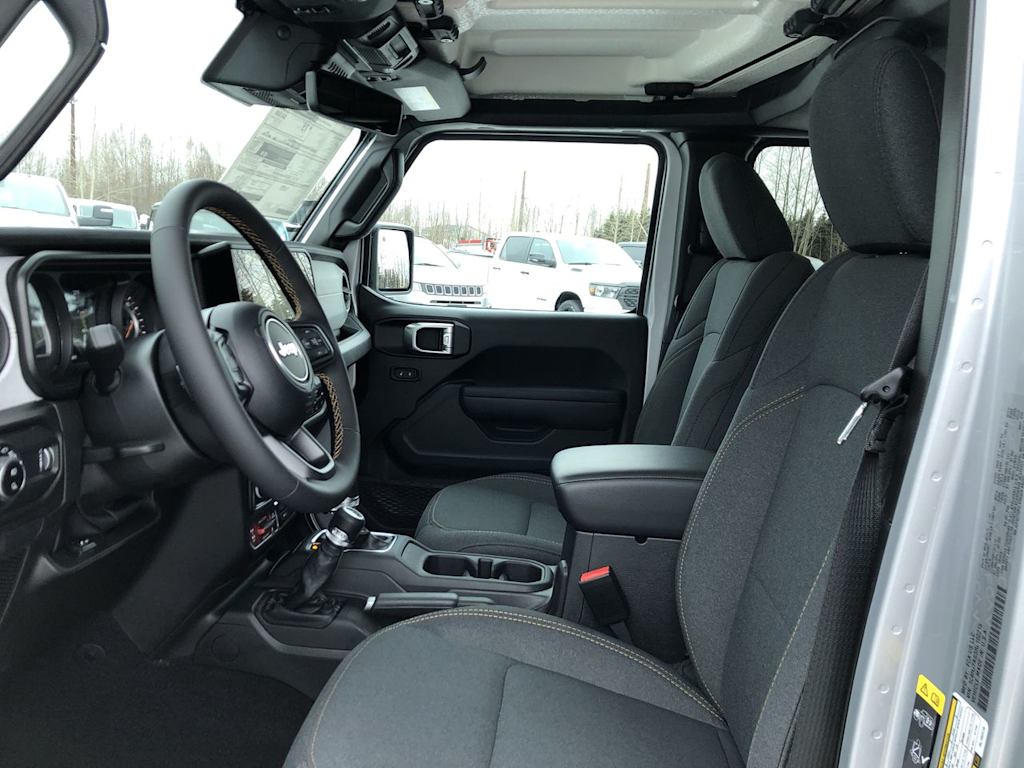 Thumbnail: 2024 Jeep Gladiator - 9
