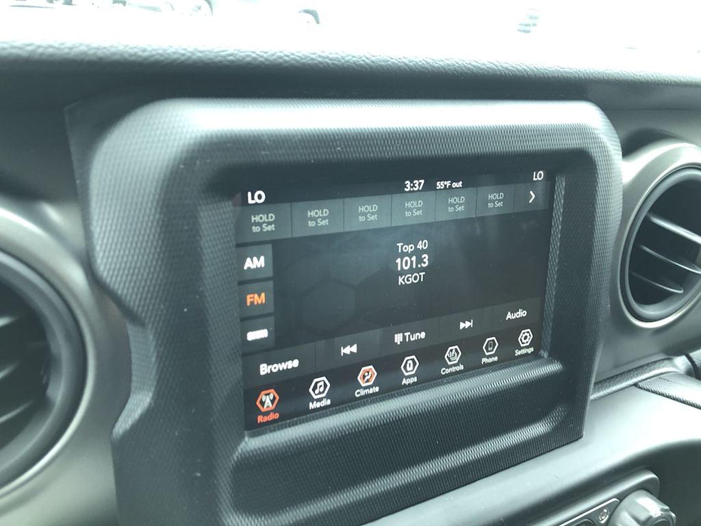 Thumbnail: 2023 Jeep Gladiator - 11