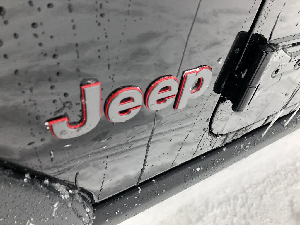 Thumbnail: 2023 Jeep Gladiator - 28