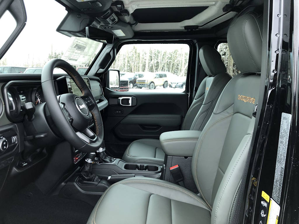 Thumbnail: 2024 Jeep Gladiator - 9
