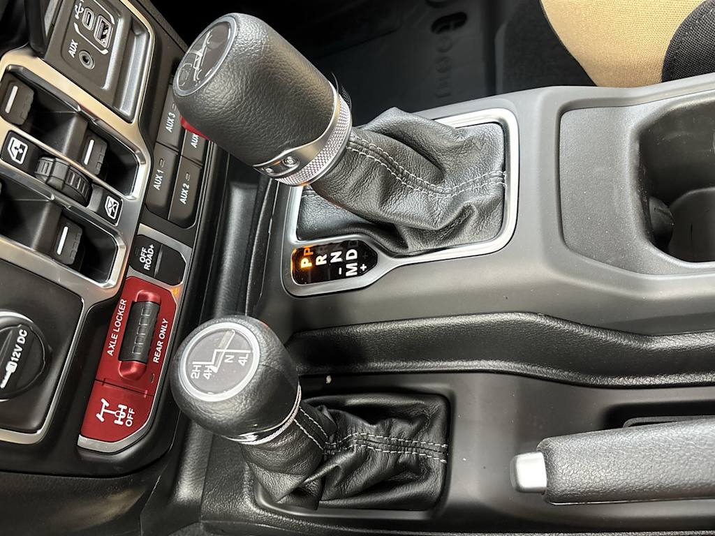 Thumbnail: 2026 Jeep Gladiator - 8