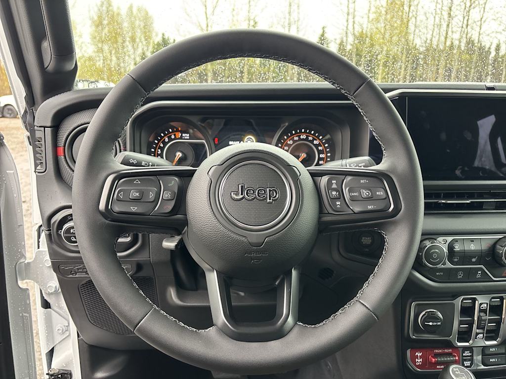 Thumbnail: 2026 Jeep Gladiator - 2