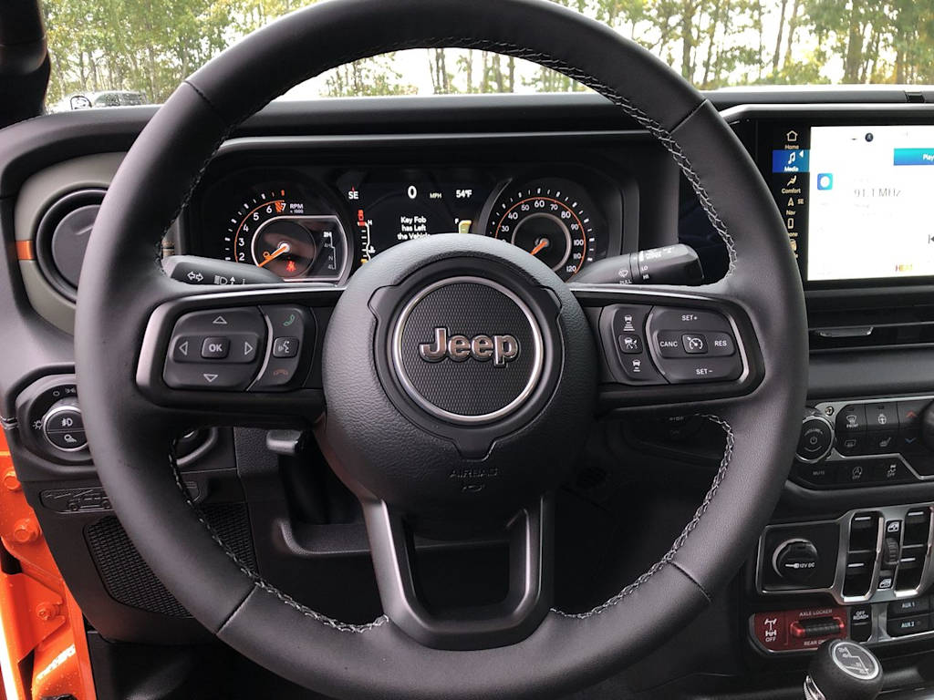 Thumbnail: 2025 Jeep Gladiator - 2