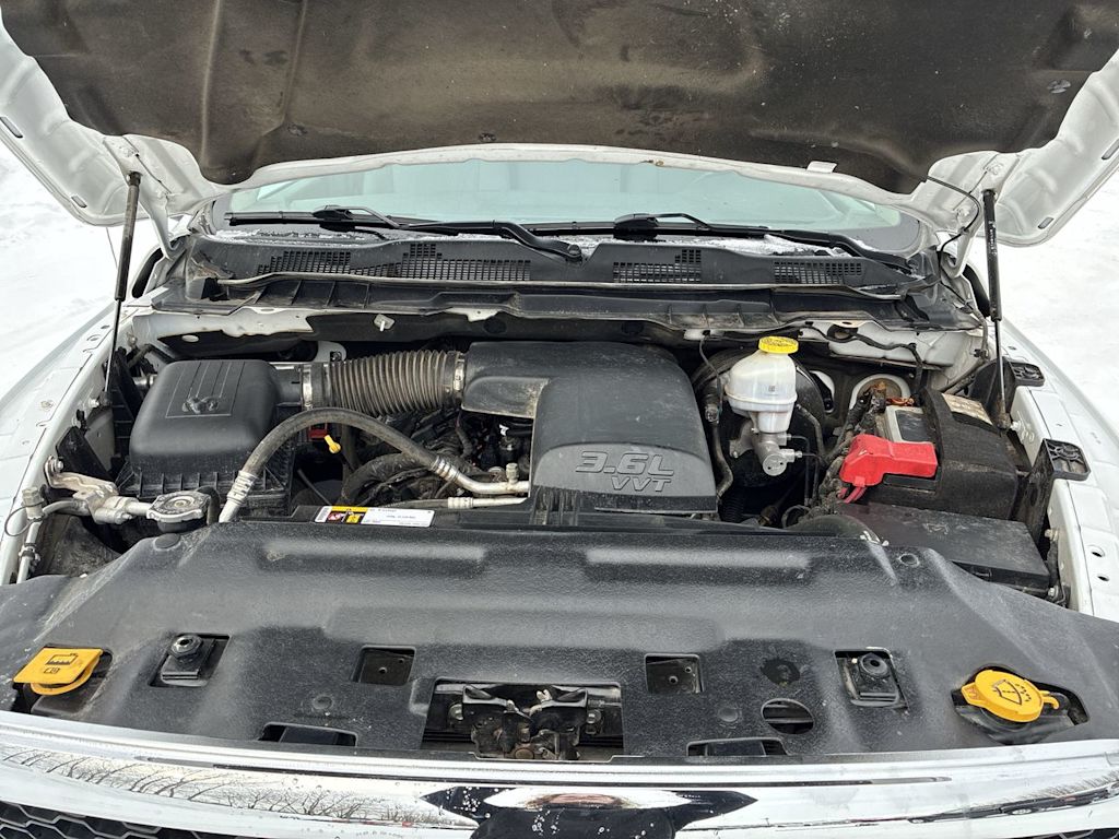 Thumbnail: 2024 RAM 1500 - 9