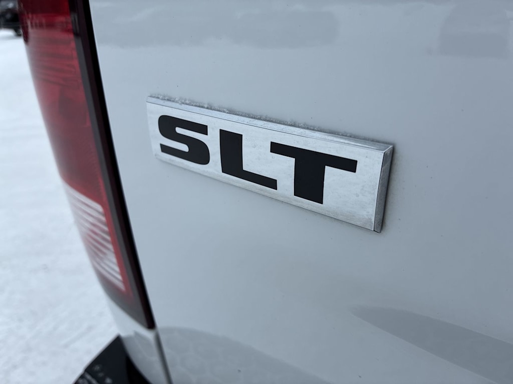 Thumbnail: 2024 RAM 1500 - 18