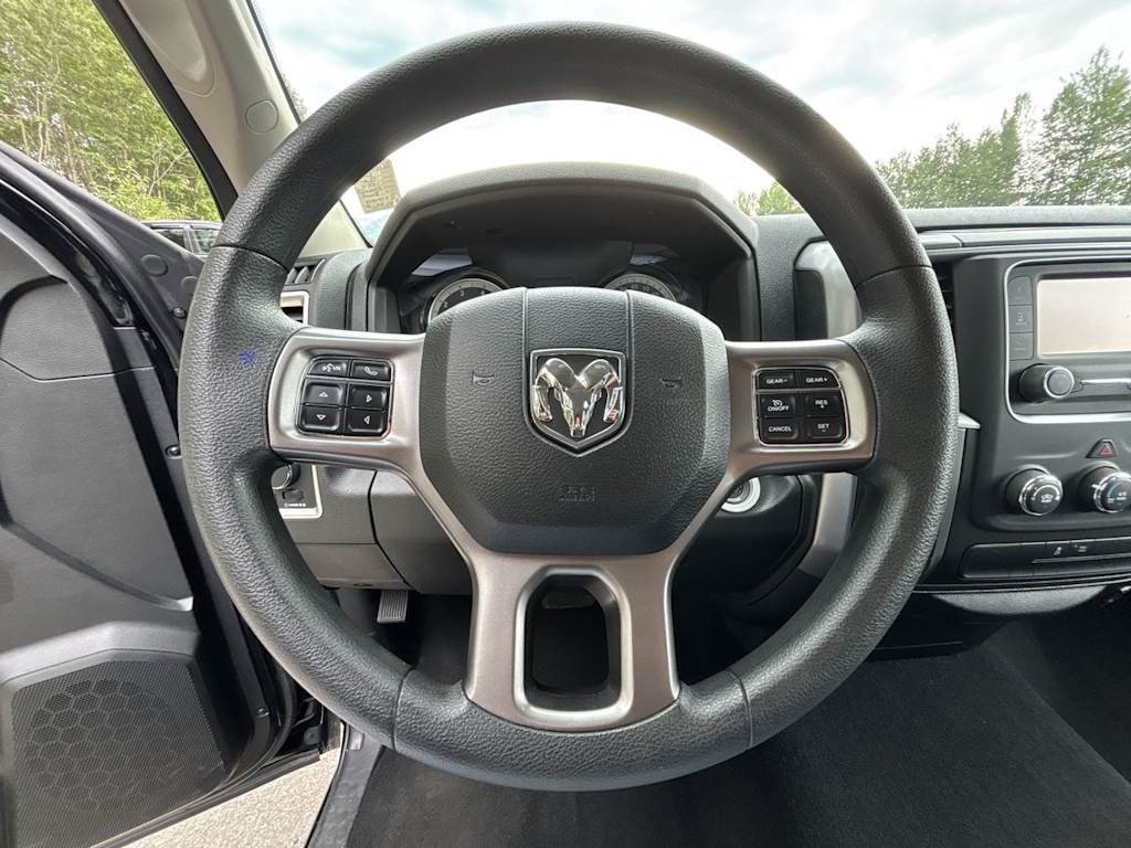 Thumbnail: 2024 RAM 1500 - 2
