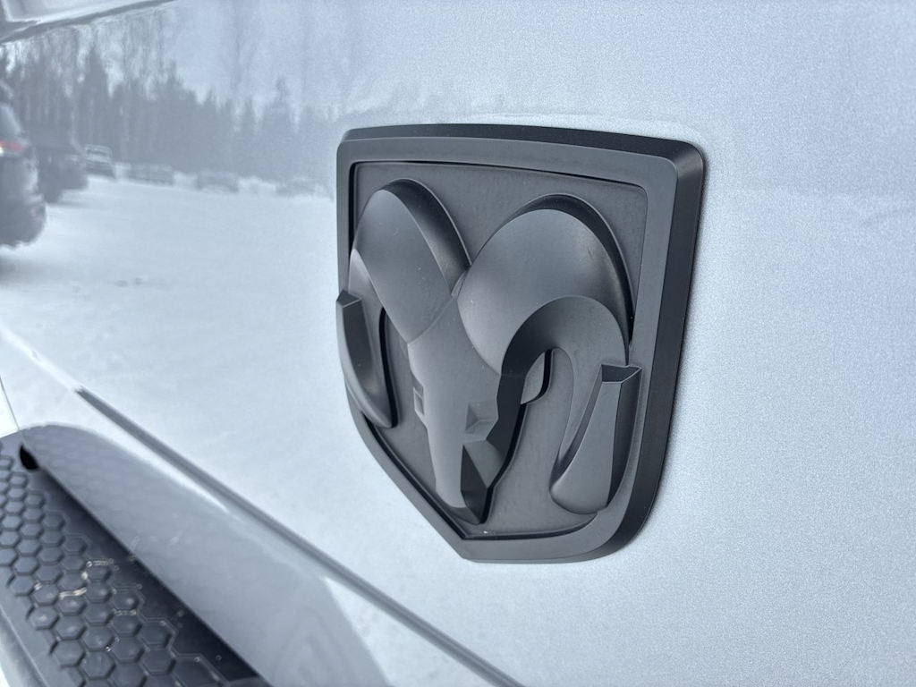 Thumbnail: 2024 RAM 1500 - 18