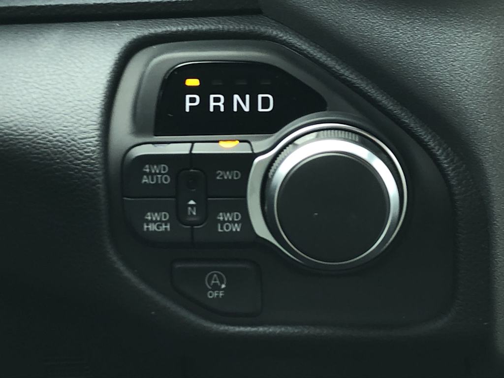 Thumbnail: 2025 RAM 1500 - 27