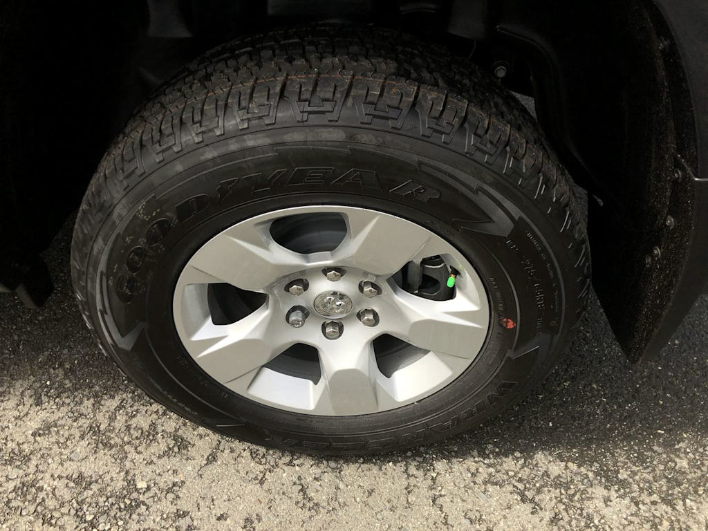 Thumbnail: 2025 RAM 1500 - 8