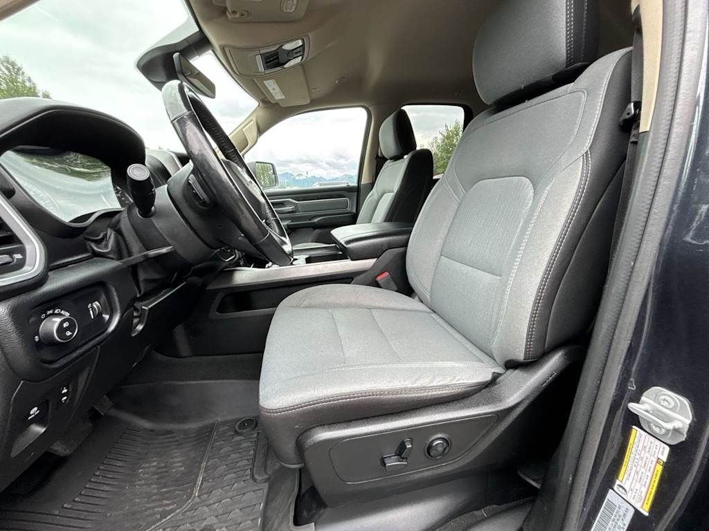Thumbnail: 2020 RAM 1500 - 10