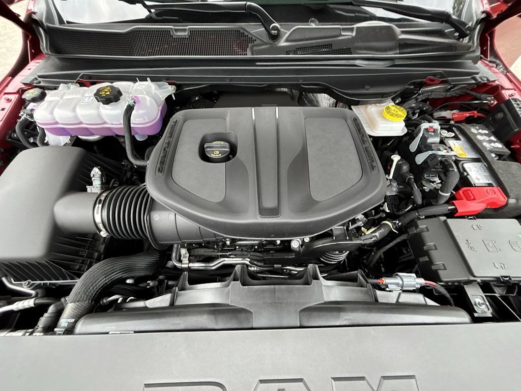 Thumbnail: 2026 RAM 1500 - 9