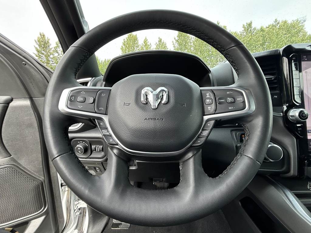 Thumbnail: 2025 RAM 1500 - 2