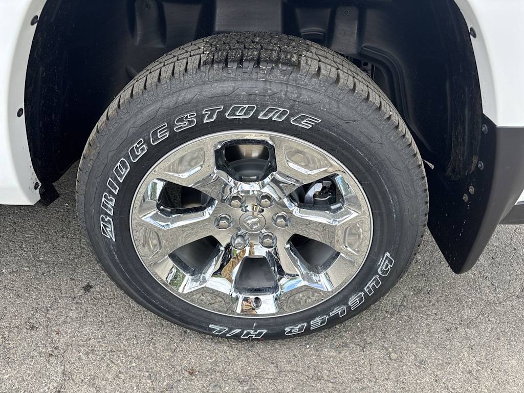 Thumbnail: 2026 RAM 1500 - 8