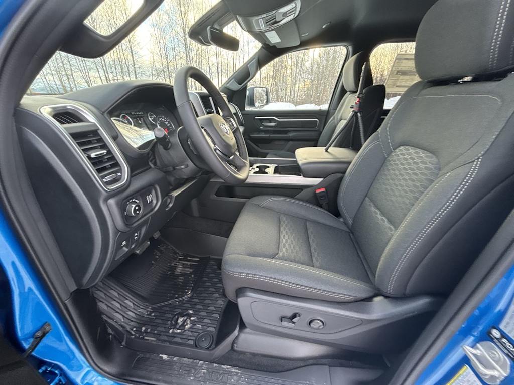 Thumbnail: 2026 RAM 1500 - 10