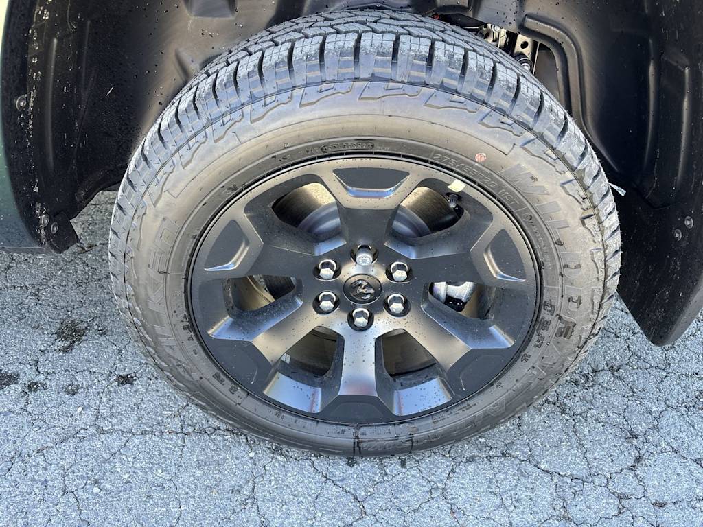 Thumbnail: 2026 RAM 1500 - 8