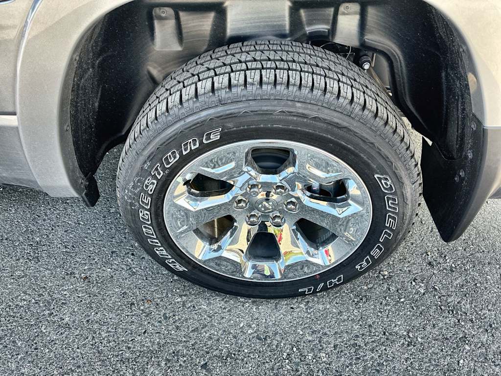 Thumbnail: 2026 RAM 1500 - 7