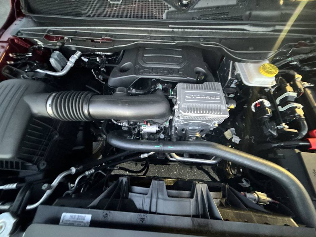 Thumbnail: 2026 RAM 1500 - 9