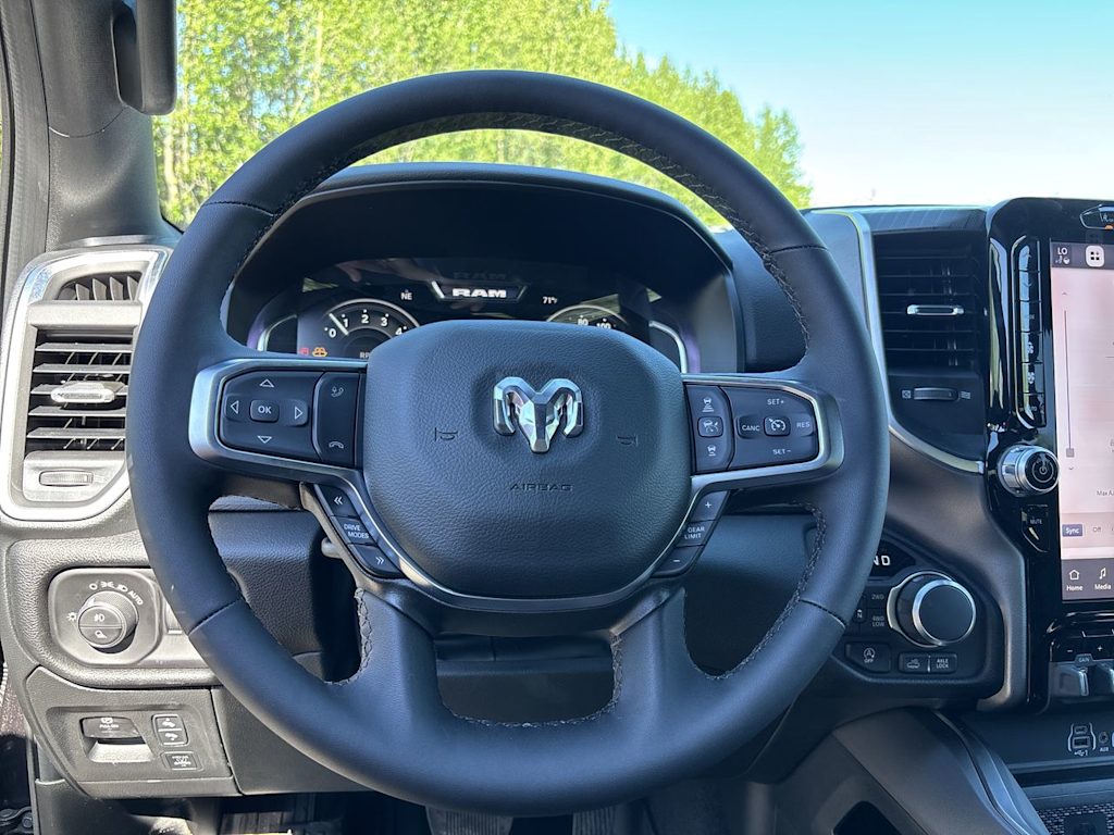 Thumbnail: 2026 RAM 1500 - 2