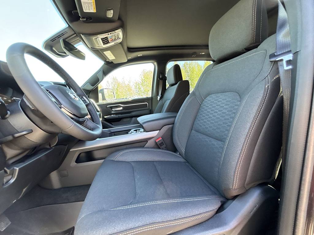 Thumbnail: 2026 RAM 1500 - 10
