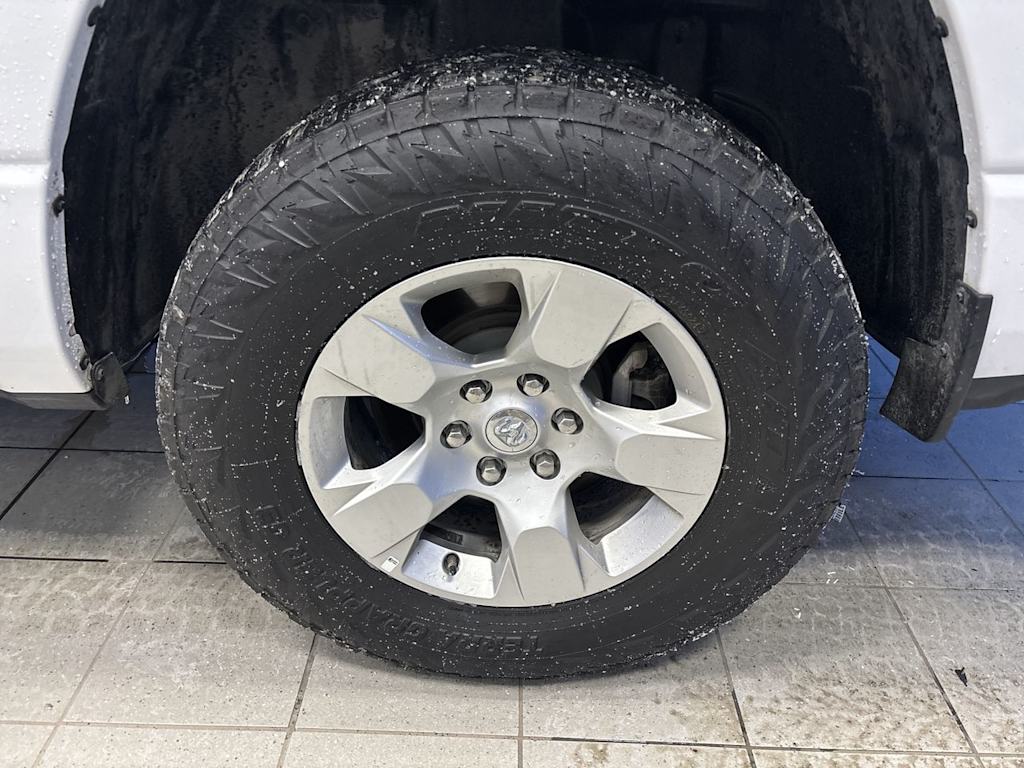 Thumbnail: 2024 RAM 1500 - 8