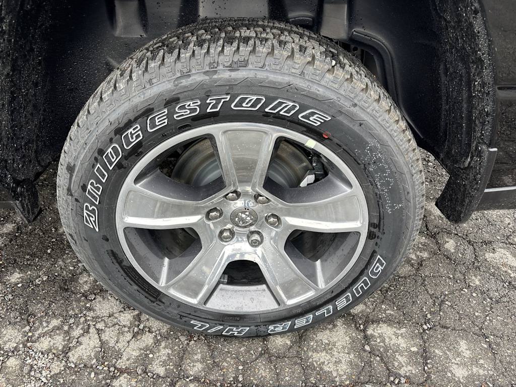 Thumbnail: 2026 RAM 1500 - 8