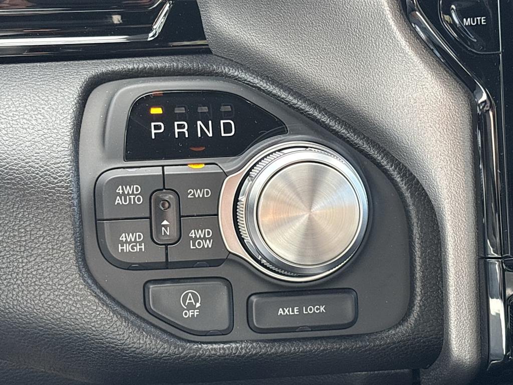 Thumbnail: 2026 RAM 1500 - 27