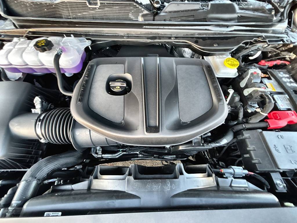 Thumbnail: 2026 RAM 1500 - 9