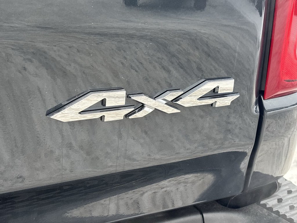 Thumbnail: 2026 RAM 1500 - 26