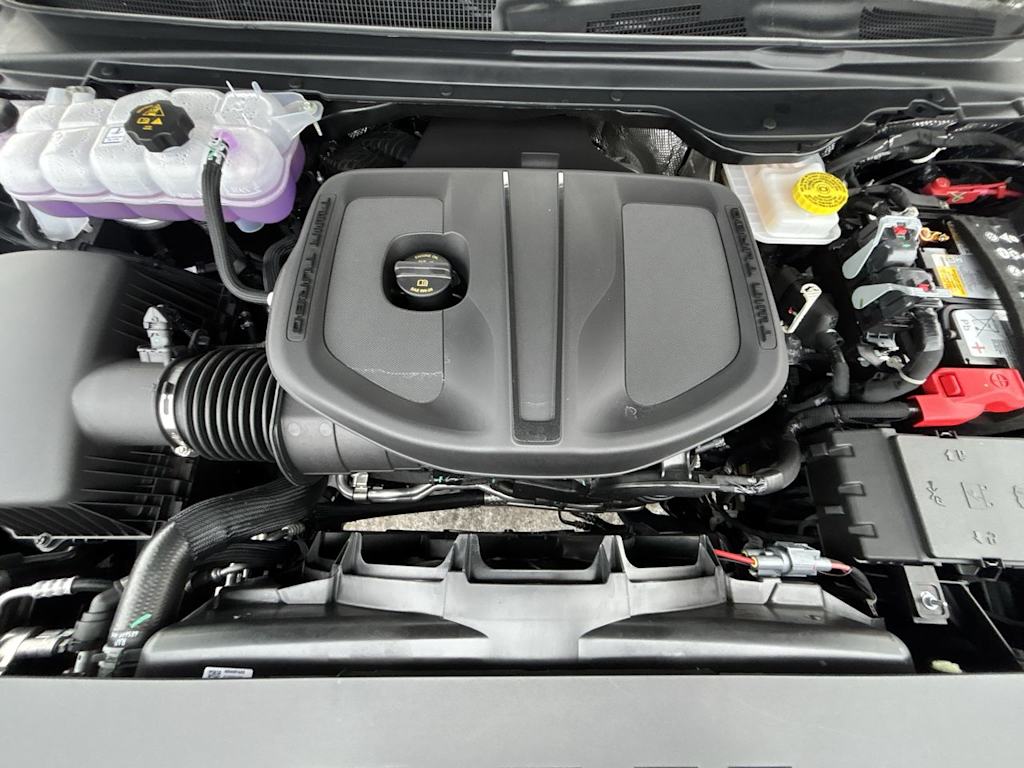 Thumbnail: 2026 RAM 1500 - 9