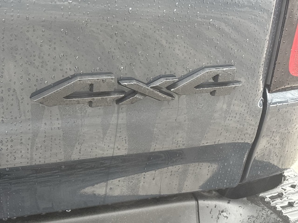 Thumbnail: 2026 RAM 1500 - 25