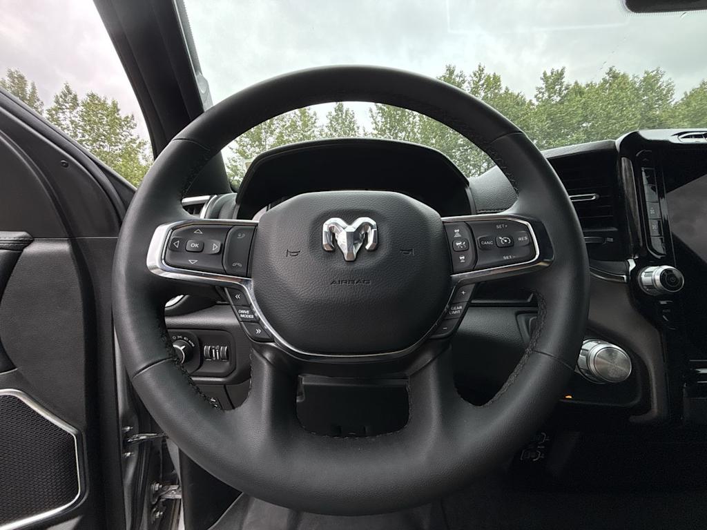 Thumbnail: 2025 RAM 1500 - 2
