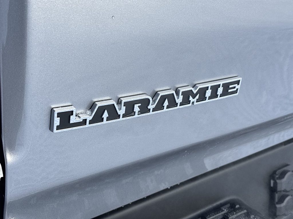Thumbnail: 2026 RAM 1500 - 7