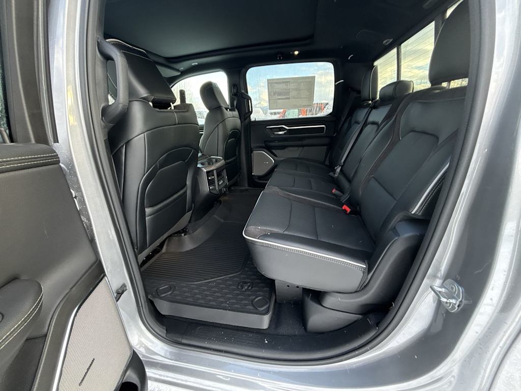 Thumbnail: 2026 RAM 1500 - 11