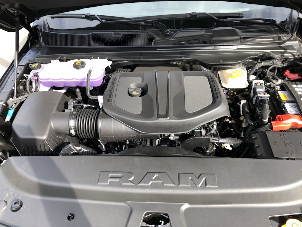 Thumbnail: 2025 RAM 1500 - 9