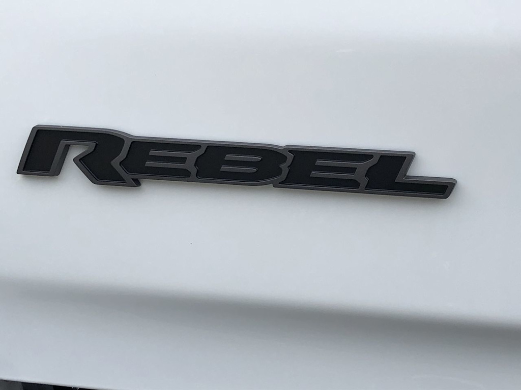 Thumbnail: 2025 RAM 1500 - 6