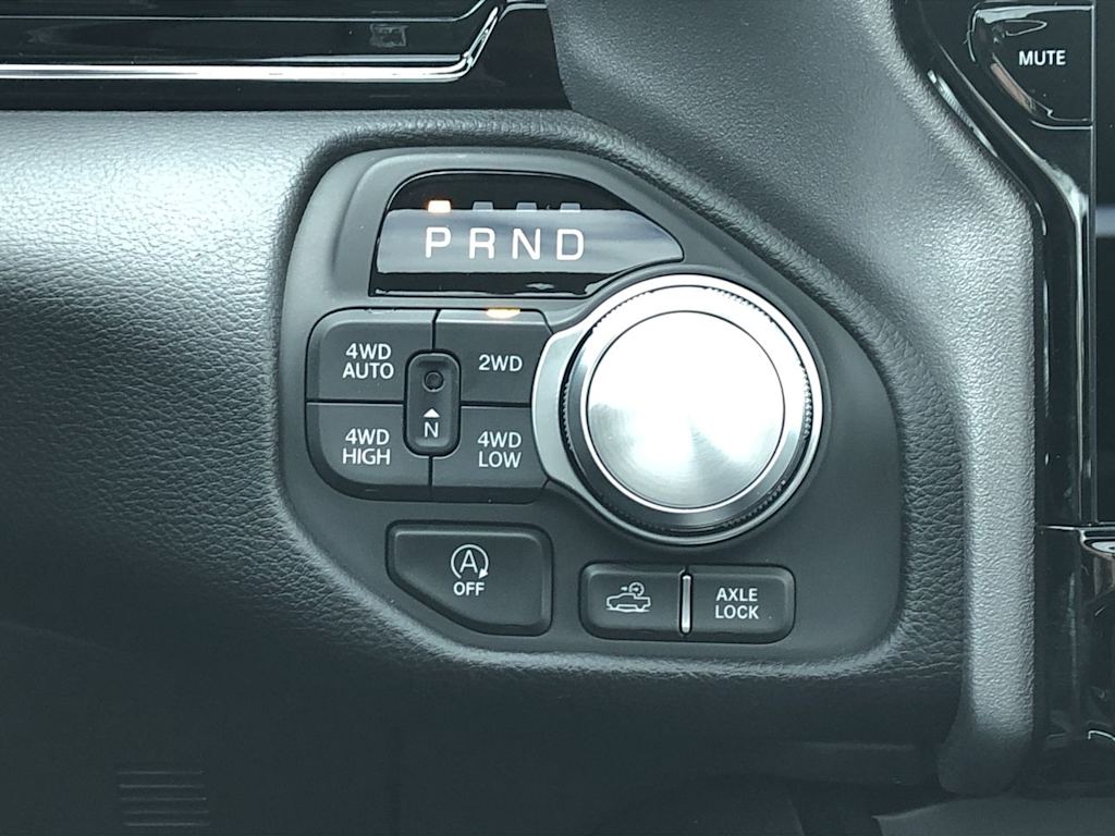 Thumbnail: 2025 RAM 1500 - 27
