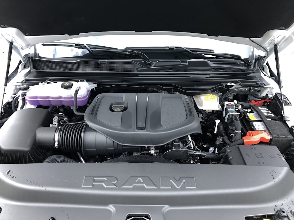 Thumbnail: 2025 RAM 1500 - 8