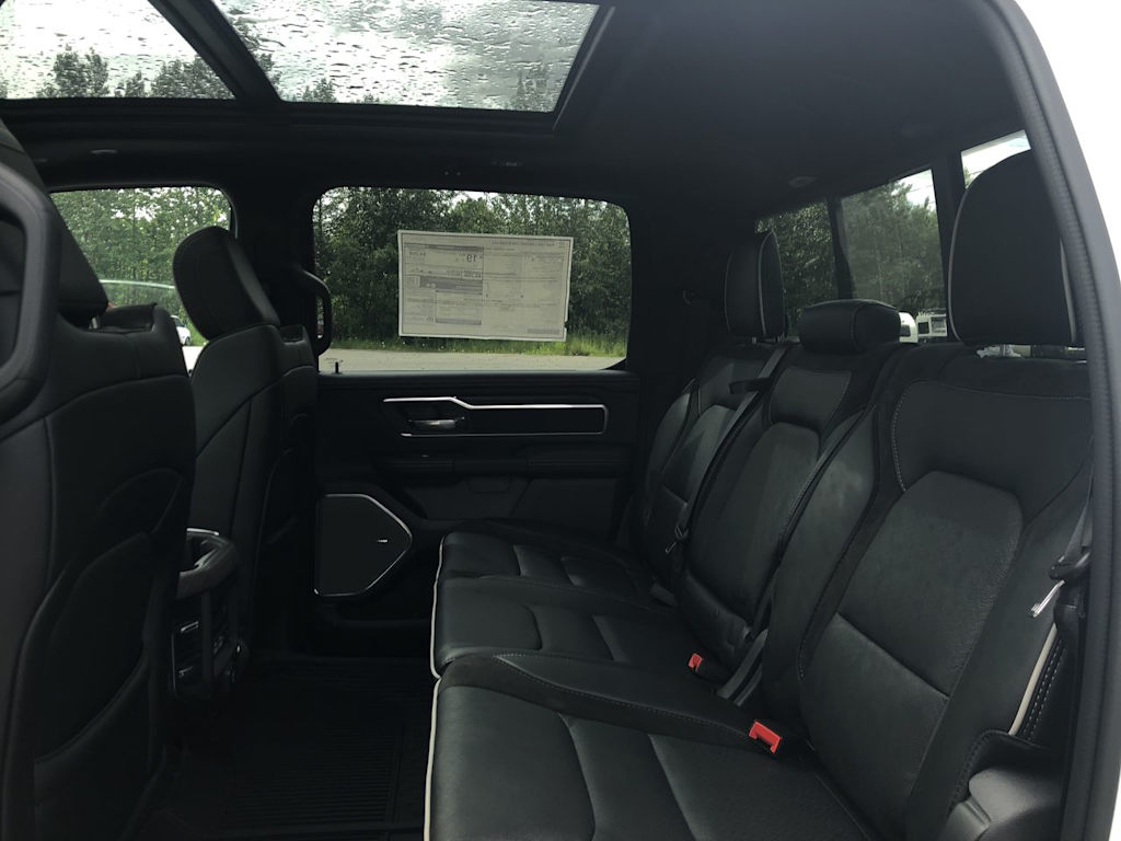 Thumbnail: 2025 RAM 1500 - 11