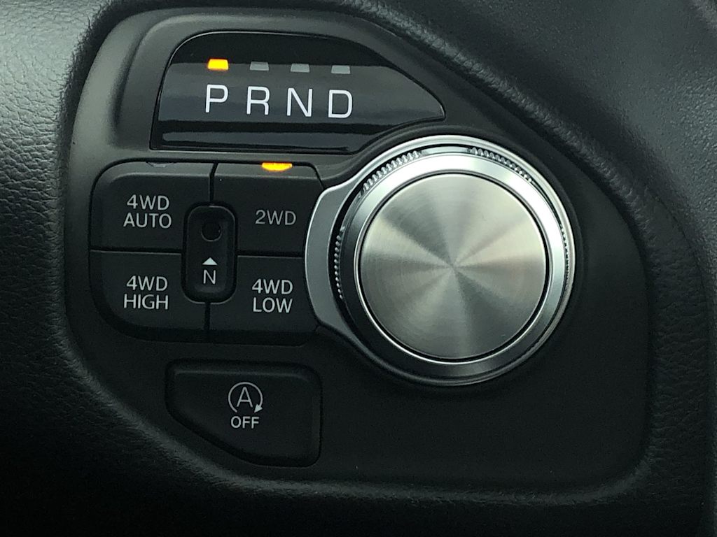 Thumbnail: 2025 RAM 1500 - 27